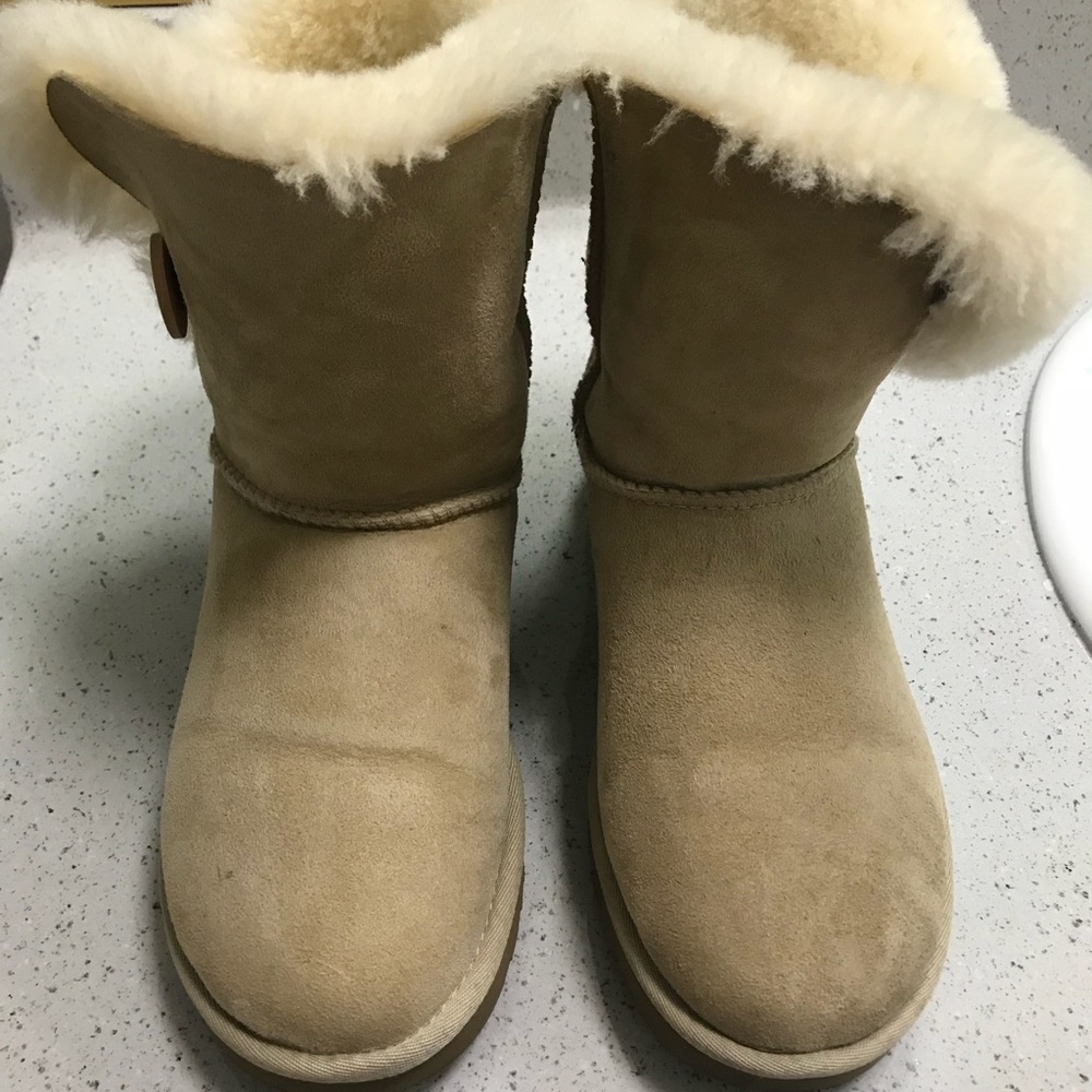 UGG— Bailey Button ll Boot